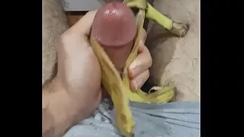 Oynat Muz kabuğuyla mastürbasyon yaparken kalp atışımı duy