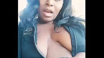 Oynat Ormanda seksi tanga içinde twerking promo video