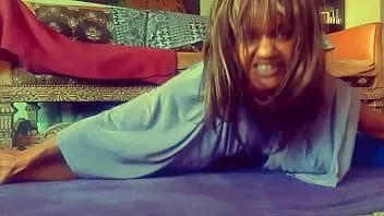 Play Ginger moisther in thumbs up! mine - hot milf stretching inner thighs, ripped shirt