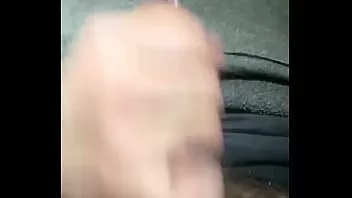 播放 在渴望猫的同时抚摸我的公鸡。添加我的 kik