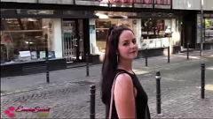 play Bold di Publik: Emma Secret menjadi nakal di kota dan mendapat cumshot yang berantakan