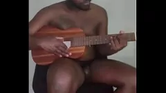 Reproduzir Verificação de música feita personalizada: masturbação solo com guitarra e vocais gratuitos por llamasr