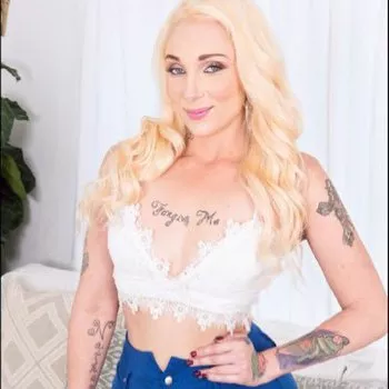 Bintang porno Alexis Andrews